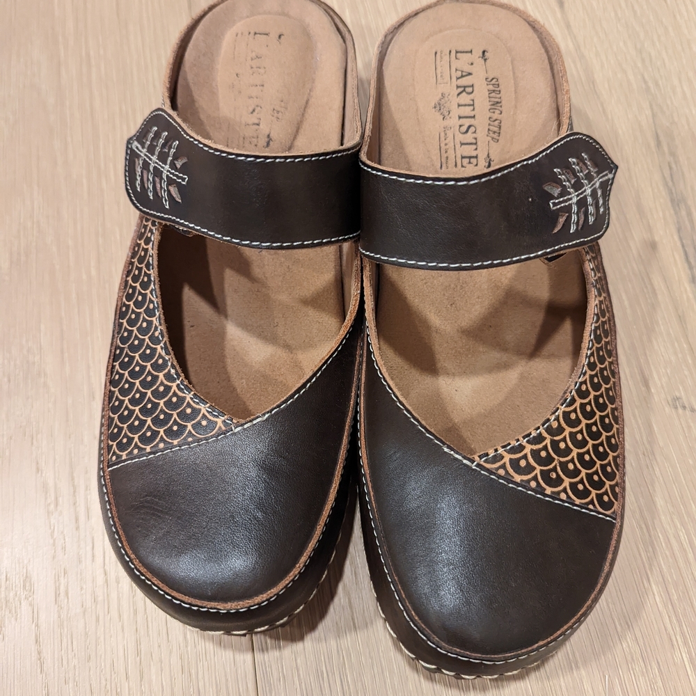 Brown Clogs - image 8